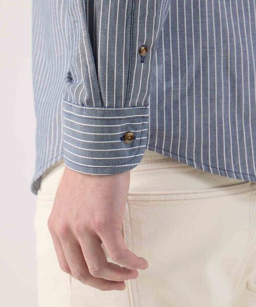 Camisa a rayas cuello mao 