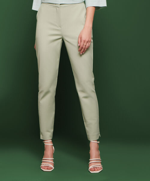 Pantal&oacute;n Cl&aacute;sico Unicolor image number null