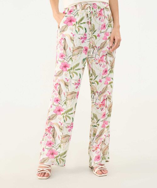 Pantalón Estampada en Efecto Lino image number null