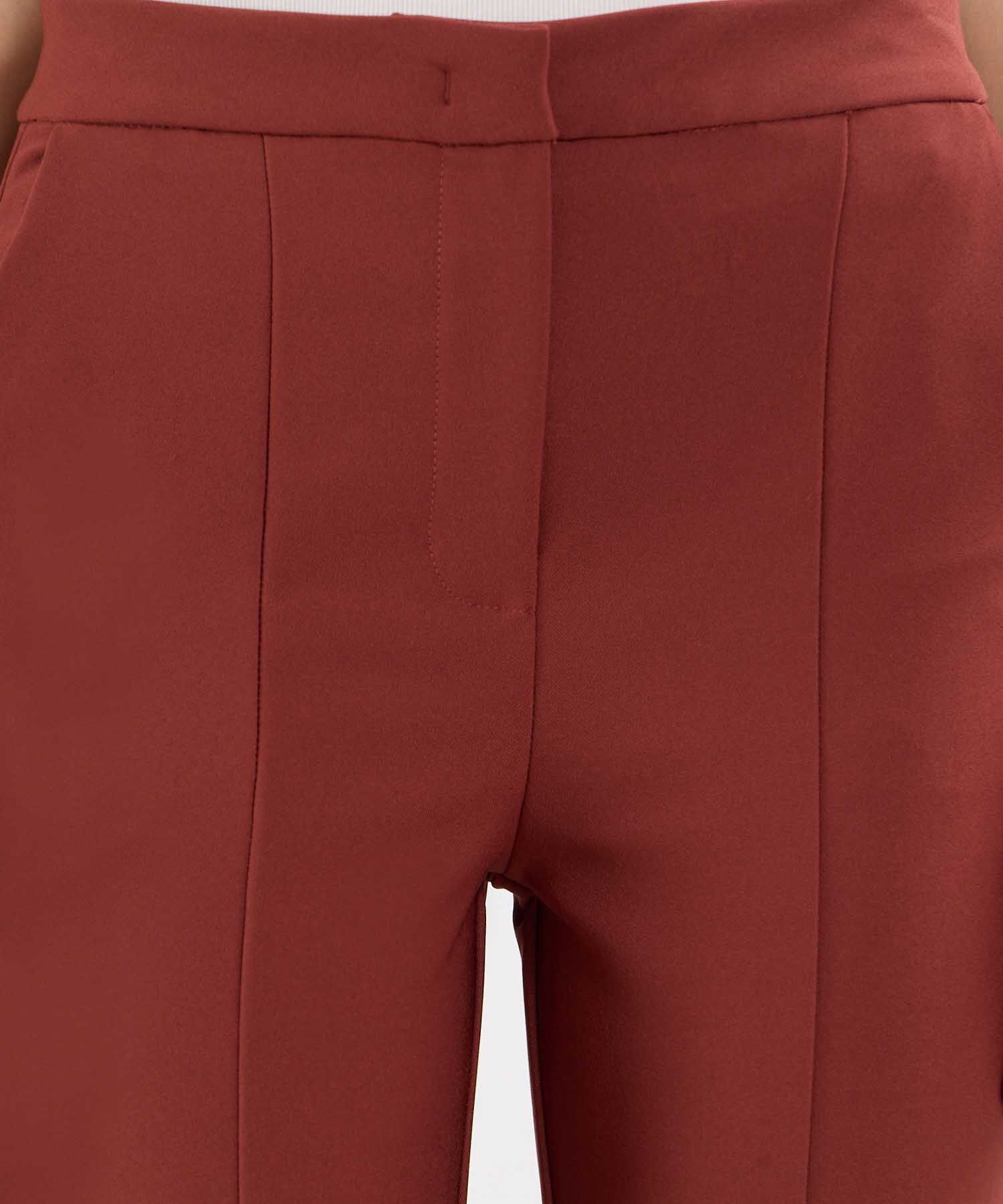 Pantalón Casual con Bolsillos