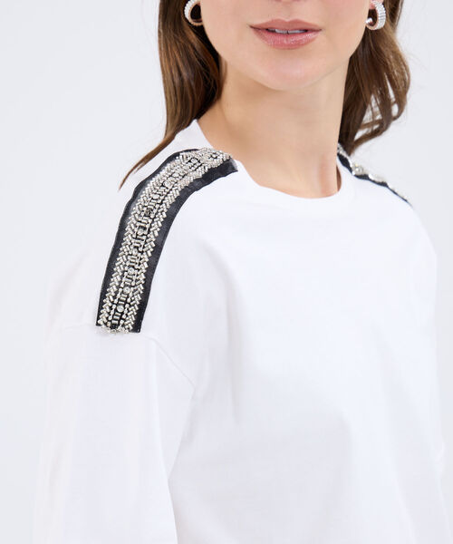 Camiseta Con Detalle En Hombro image number null