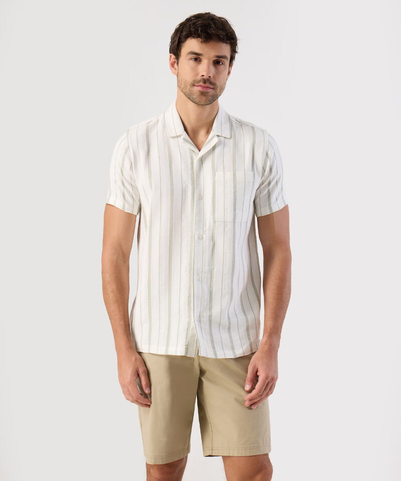 Camisa Resort Con Bolsillo De Hombre