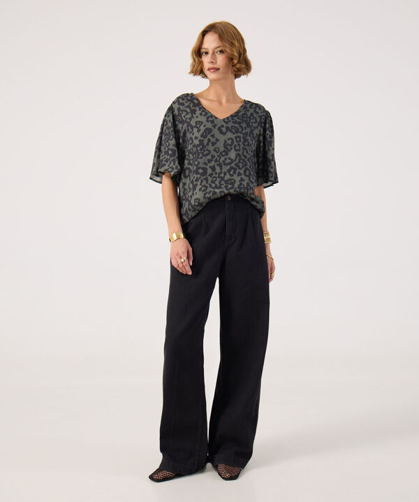 Blusa estampada manga corta 