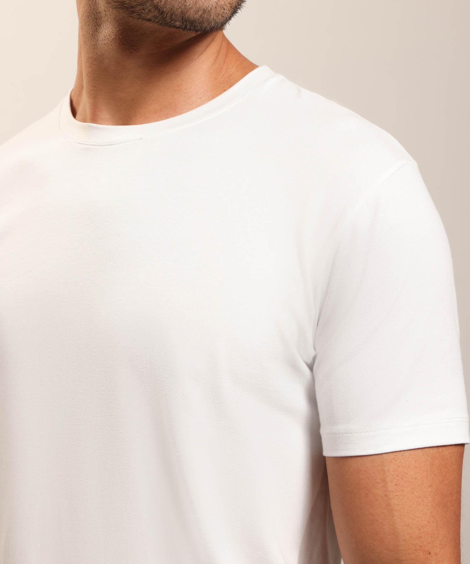 Camiseta B&aacute;sica Cuello Redondo Para Hombre