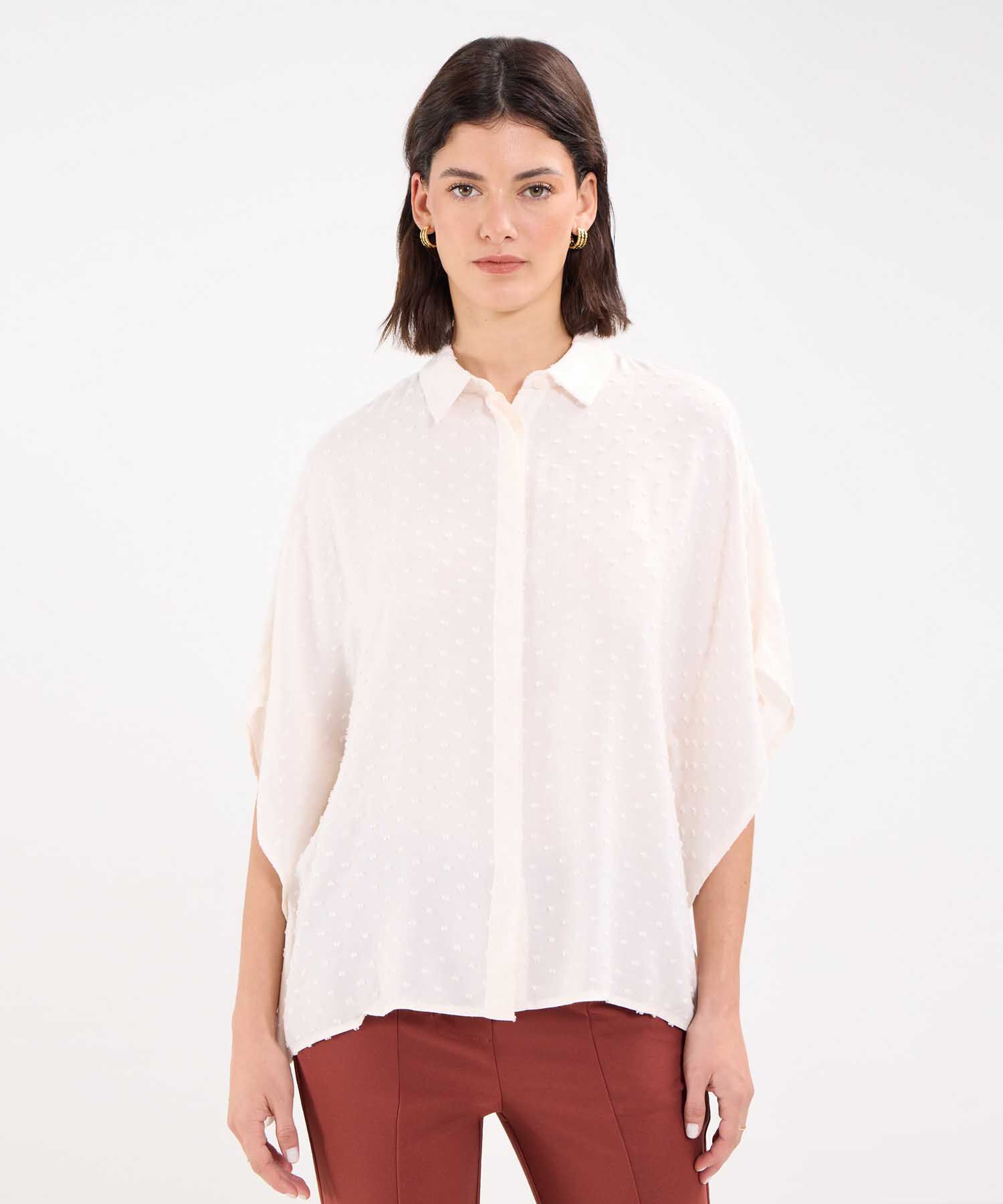 Camisa con Lunares en Tela