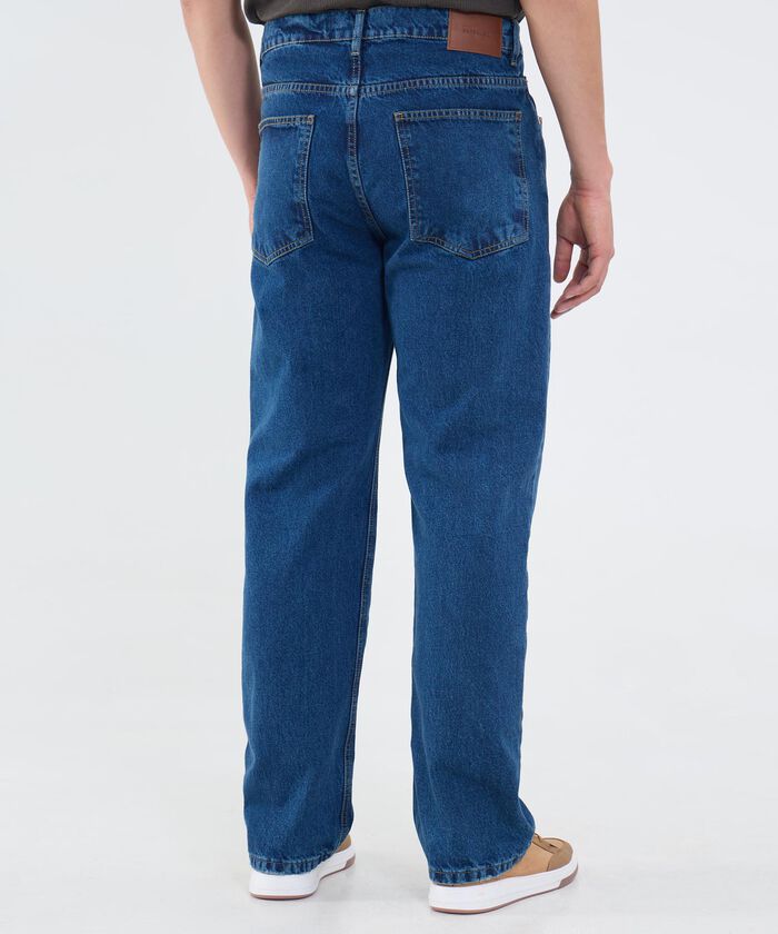 Jeans Relax Fit Tono Azul Medio Oscuro