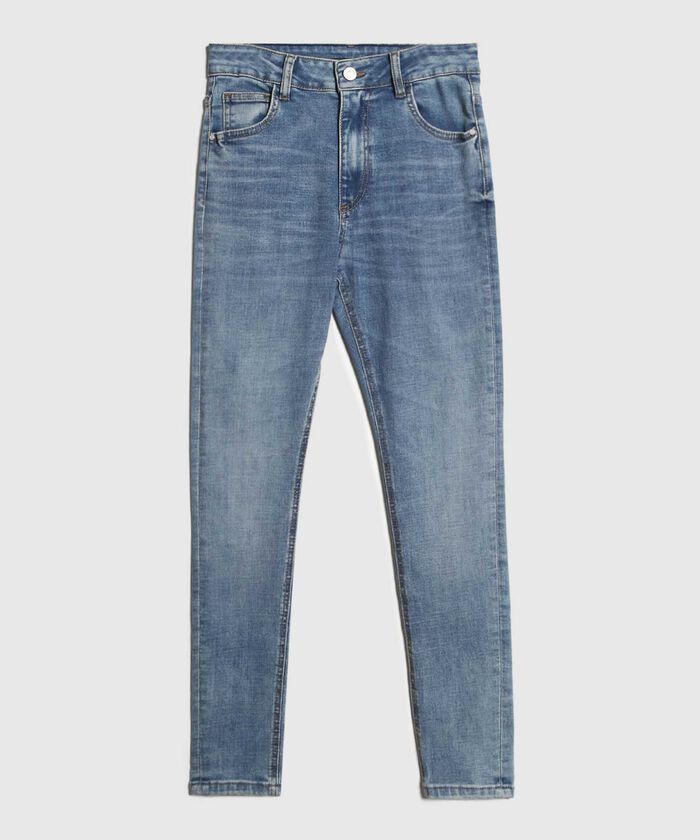 Jeans Skinny Tono Medio