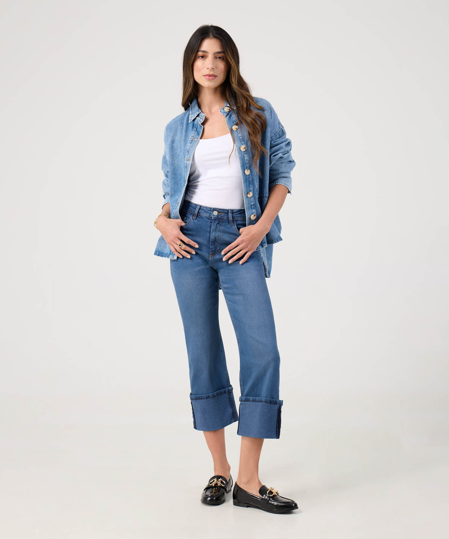 Jeans En Tono Azul 