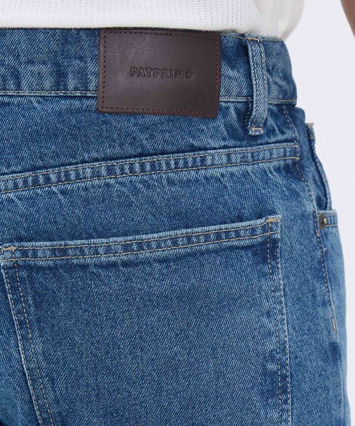 Jeans Relax Fit Tono Azul Medio