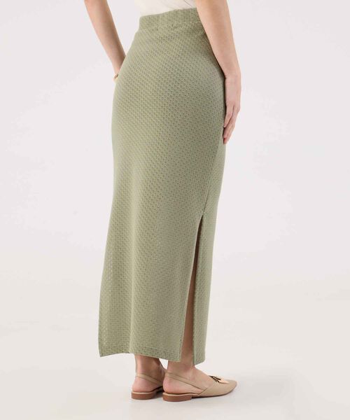 Falda Texturizada Con Abertura