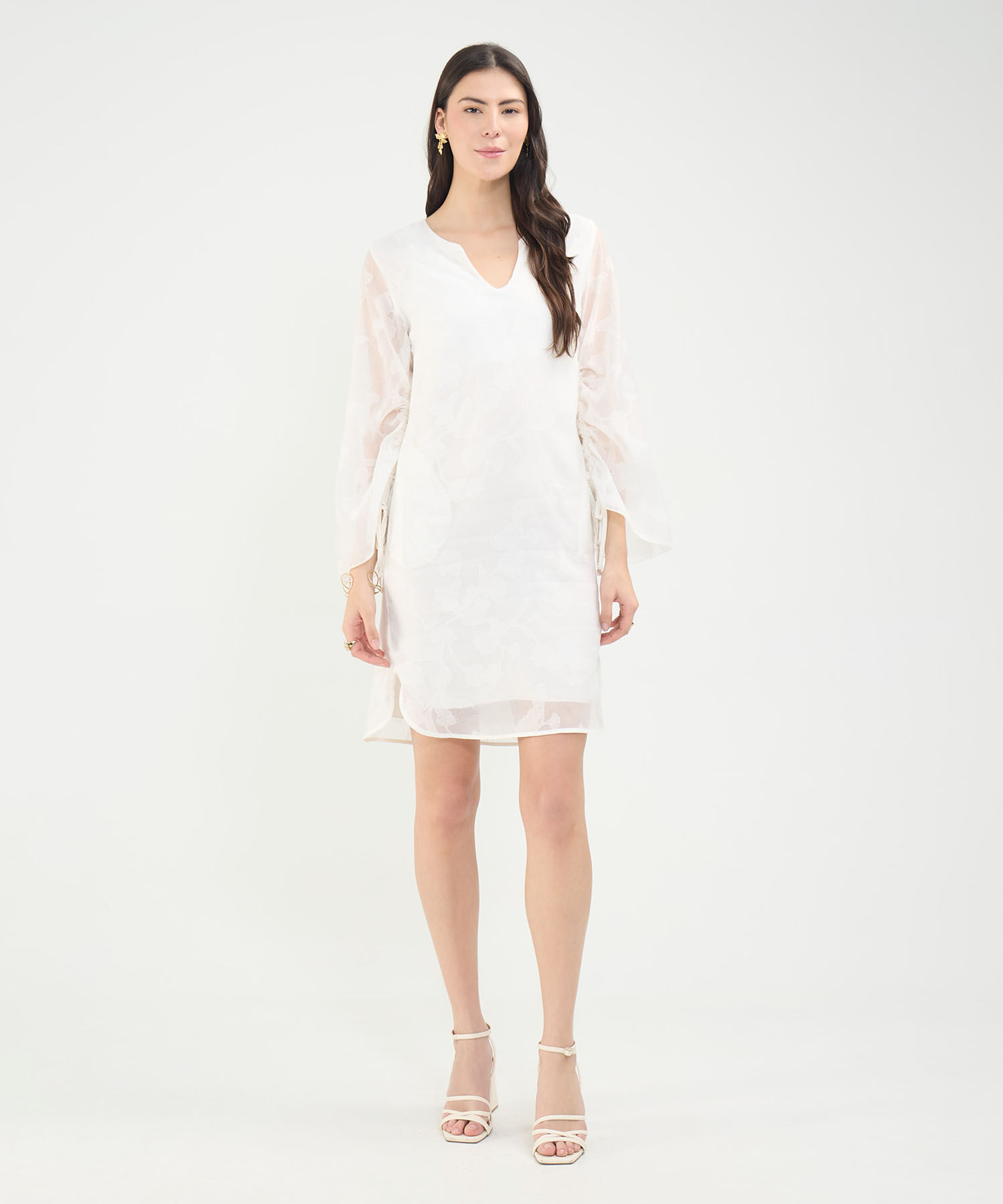 Vestido Corto Escote en V