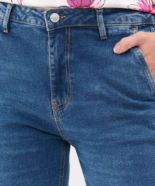 Jeans Straight Tono Medio image number null