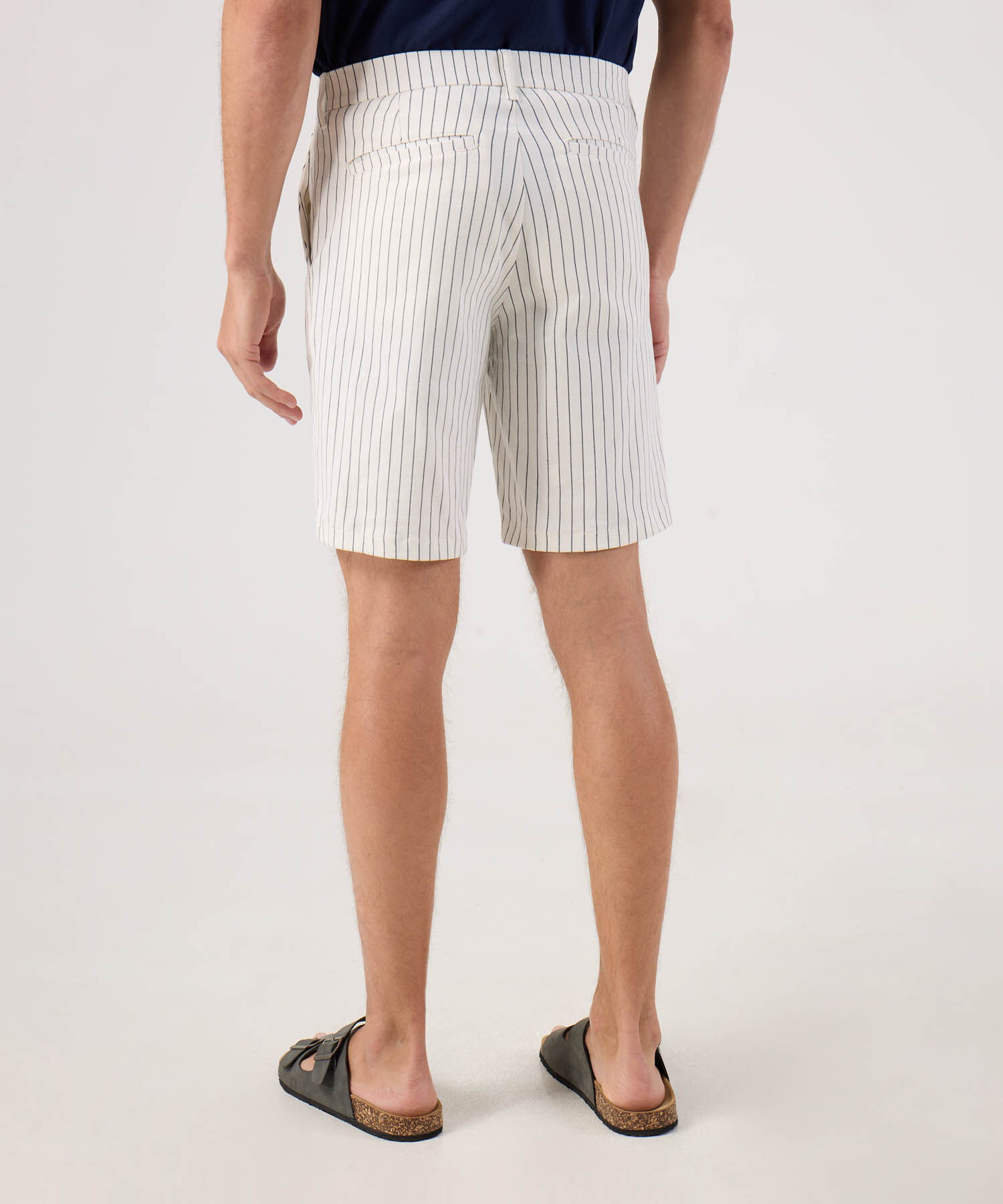 Bermuda Estampado A Rayas