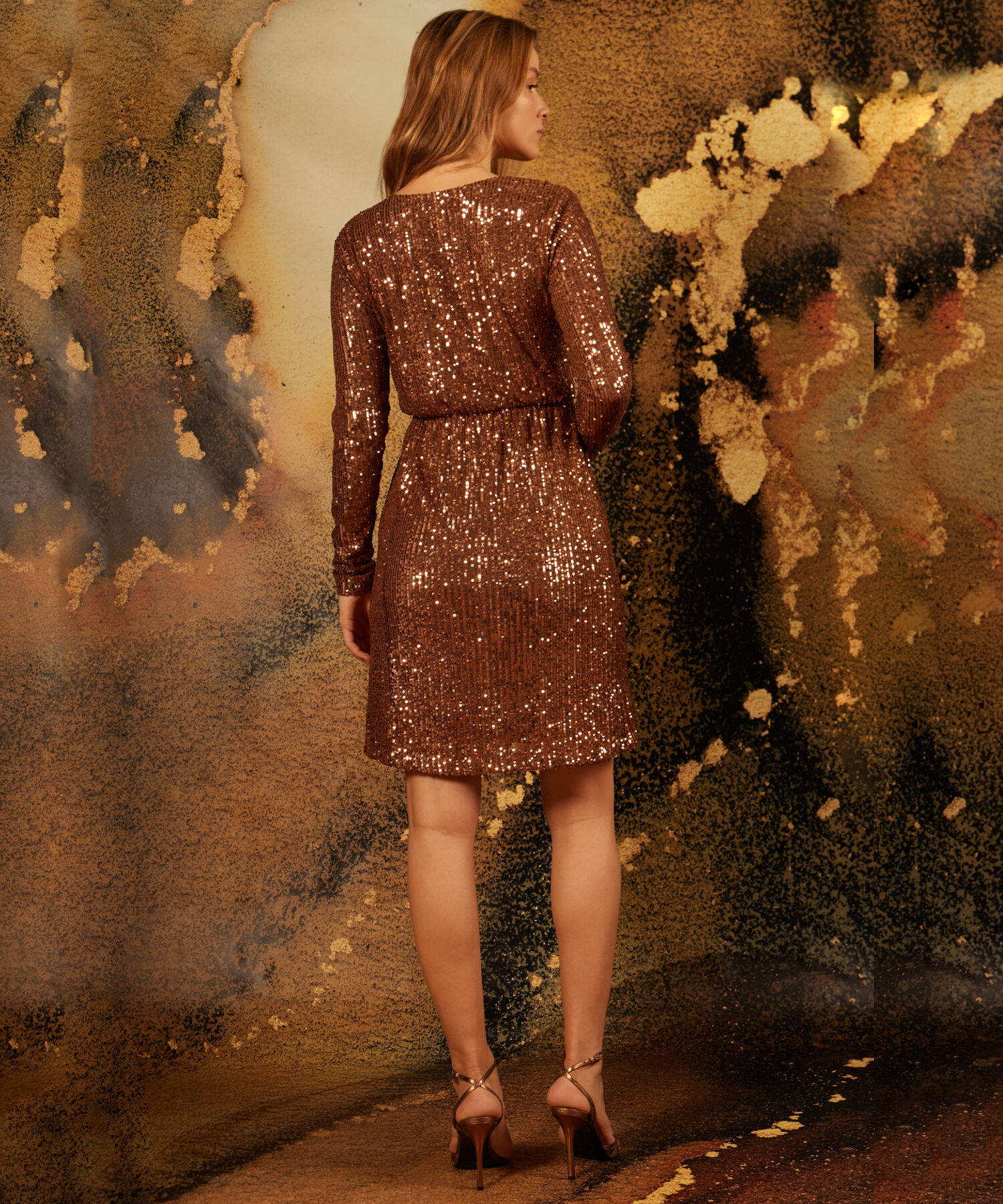 Vestido Manga Larga Escote V En Lentejuelas