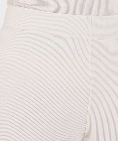 Pantalón Flare Texturizado image number null