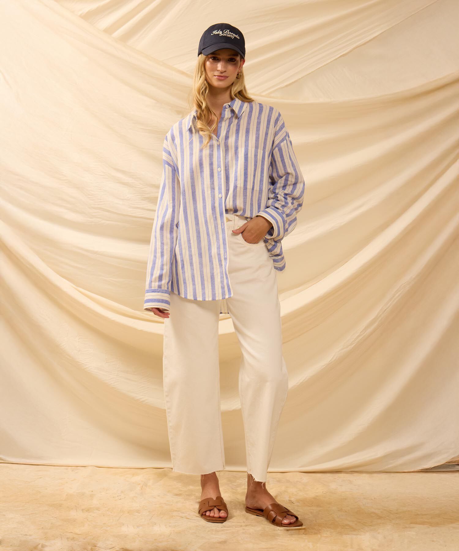 Jeans Barrel Tiro Alto Deshilachado Para Mujer