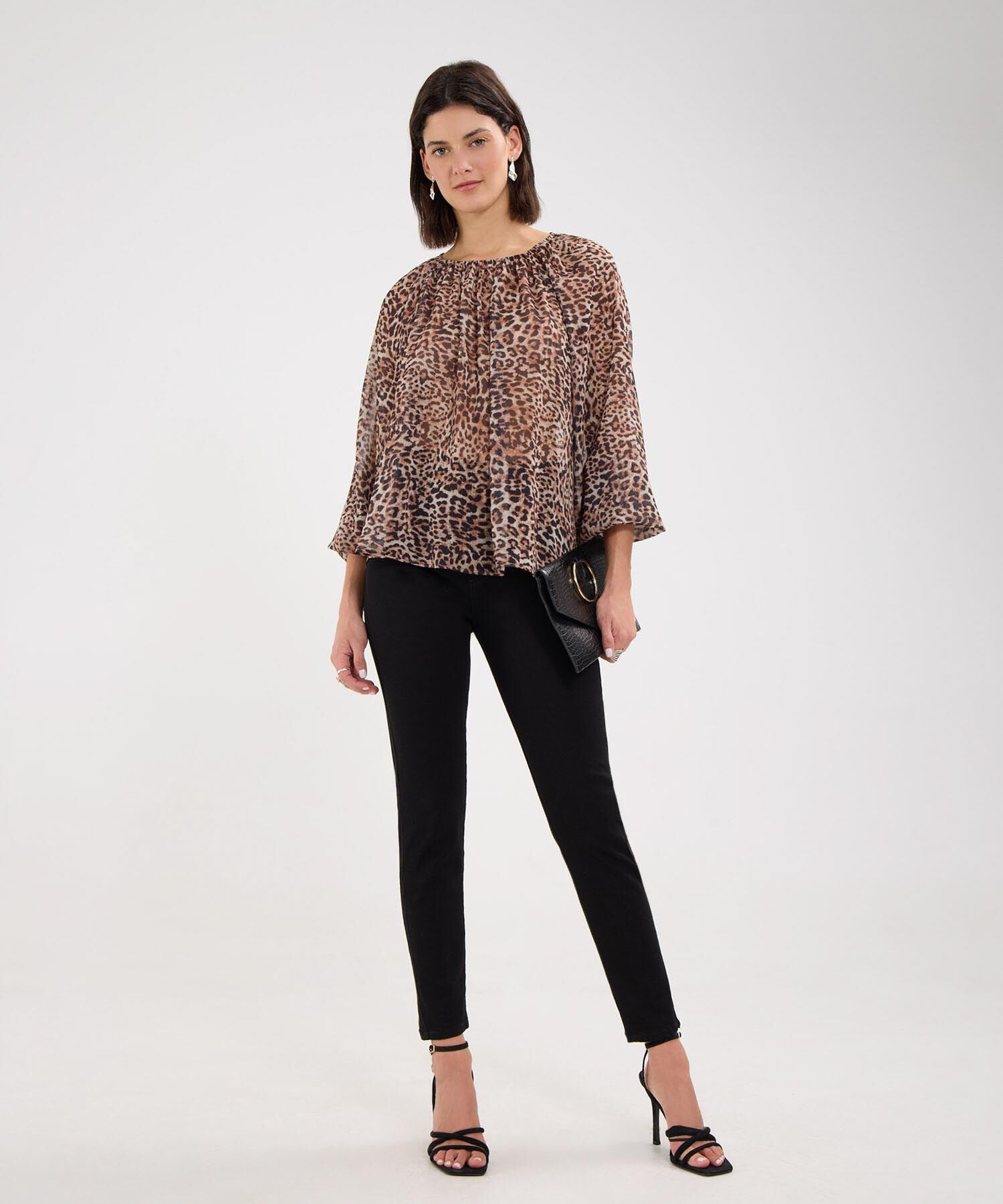 Blusa Animal Print de Manchas