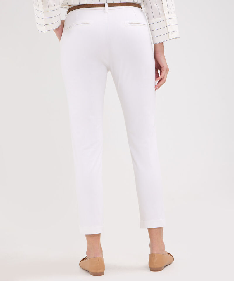 Pantalon Unicolor Chino Con Cinturon