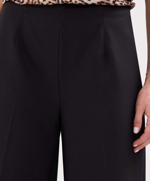 Pantalón Culotte Casual image number null