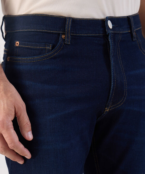 Jean Corte Recto Cl&aacute;sico Azul Oscuro Hombre