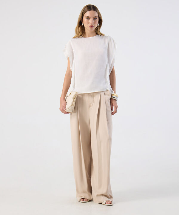 Blusa Para Mujer Dise&ntilde;o Estructurado Sin Manga