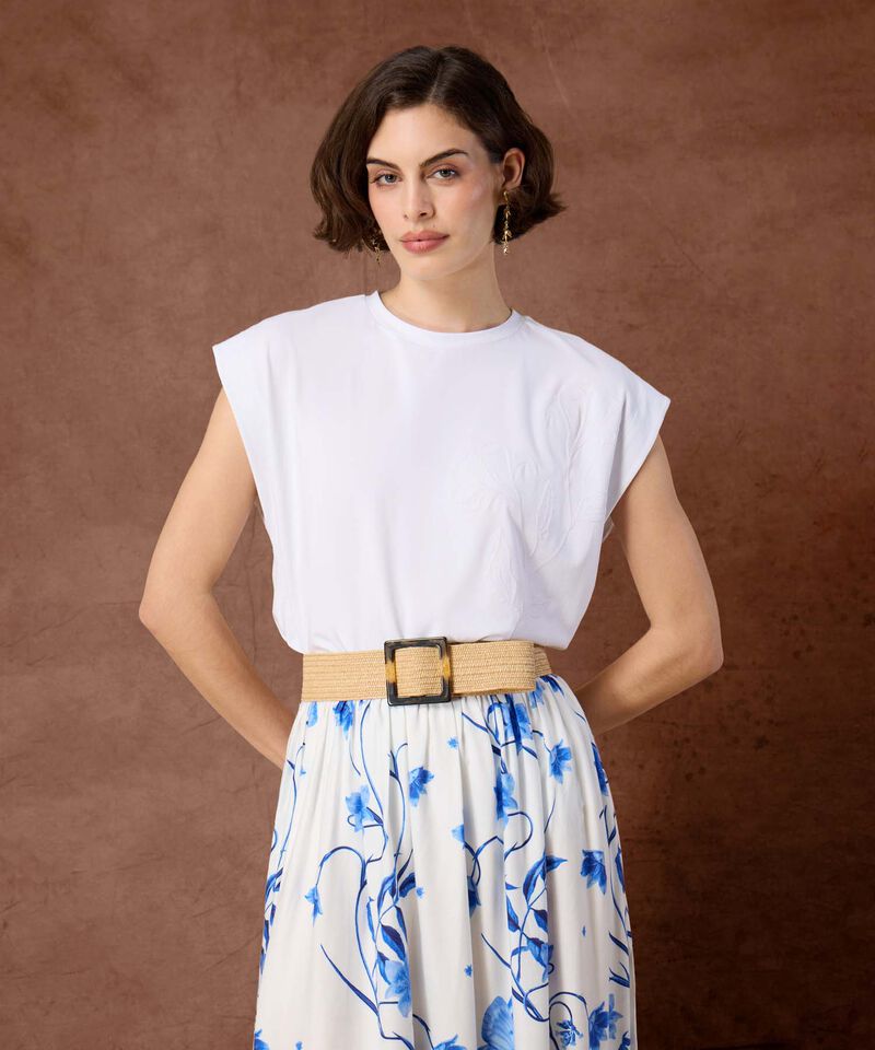 Camiseta Para Mujer Estampado Relieve Hombro Ca&iacute;do