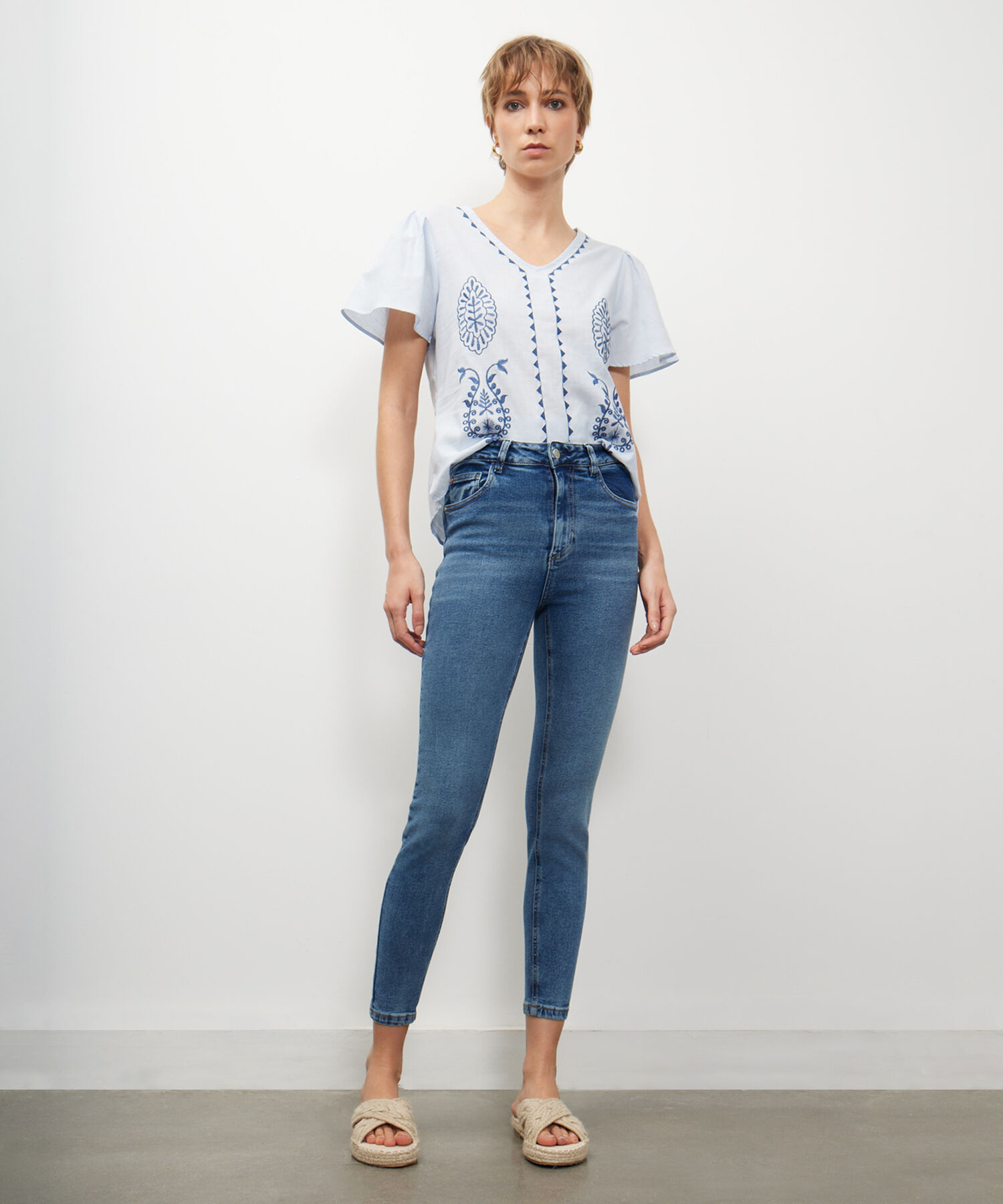 Jean Esencial Skinny Med Blue