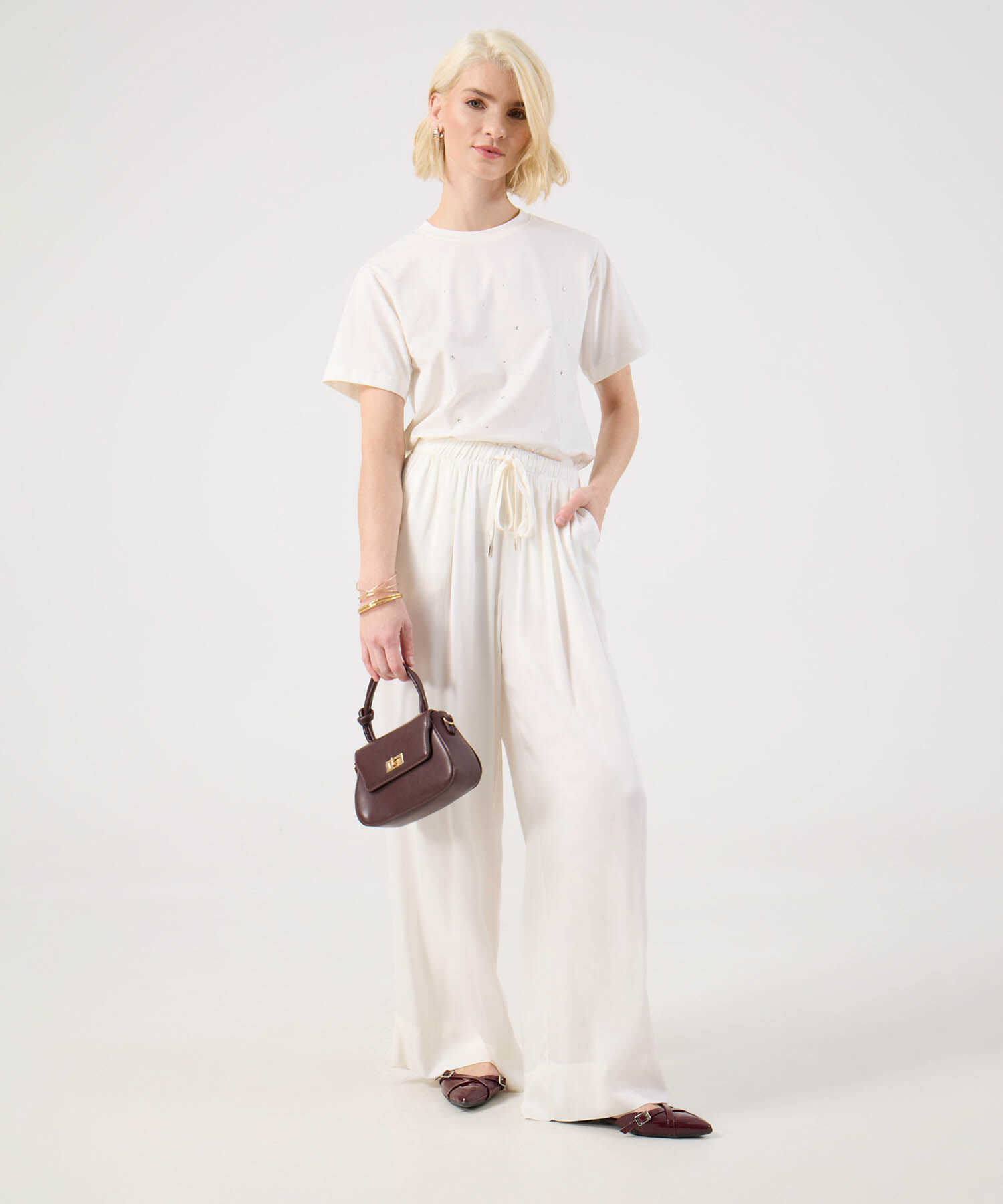 Pantalón Fluido Con Pretina Resortada