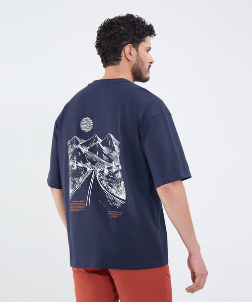 Camiseta con Bordado