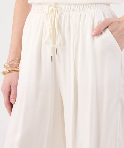 Pantalón Fluido Con Pretina Resortada image number null