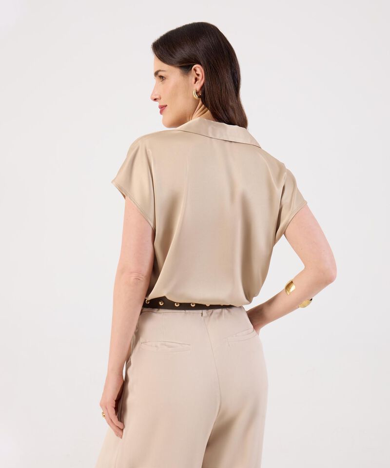 Blusa Unicolor Con Cuello Camisero Para Mujer