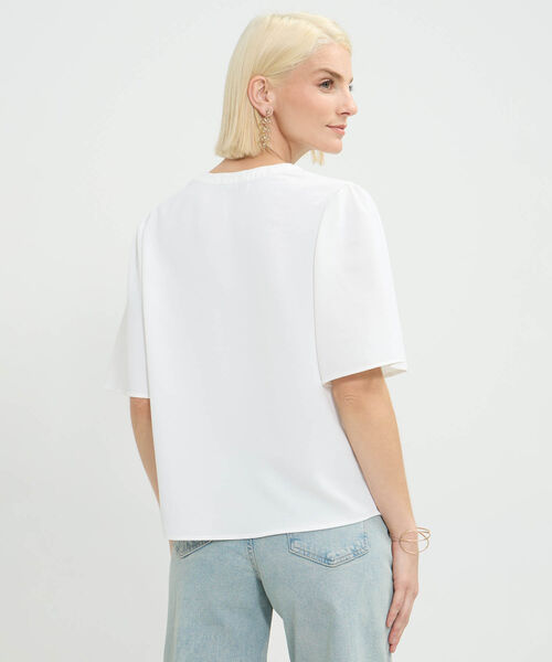 Blusa Unicolor Con Cuello V