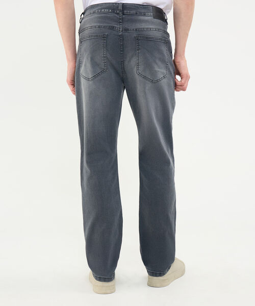 Jeans Regular Tono Negro