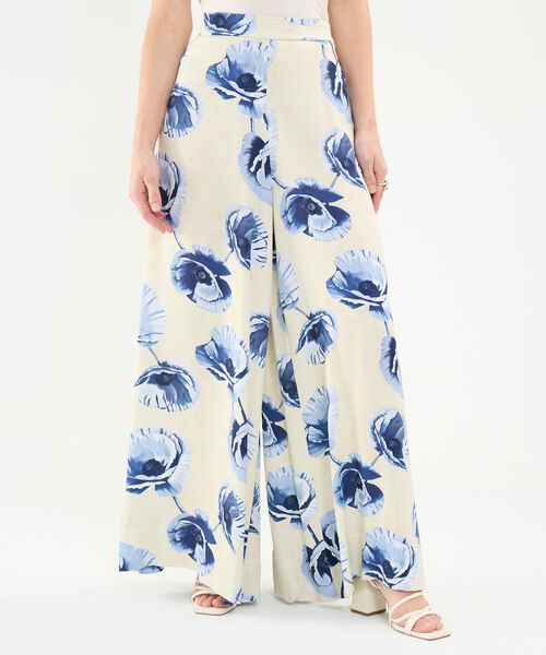 Pantalón Fluido Estampado image number null