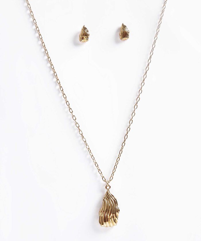 Set De Accesorios Dorados