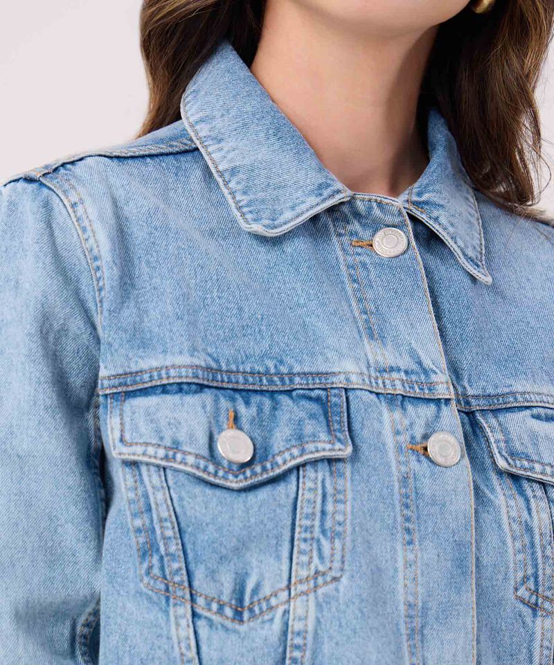 Chaqueta Trucker Tono Azul Claro 