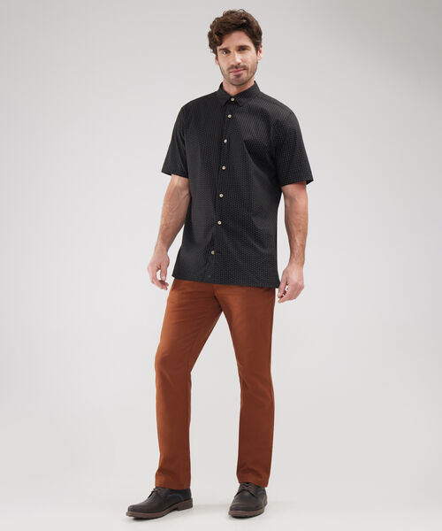 Pantalon Bolsillos Laterales Internos Y De Ribete Atras image number null