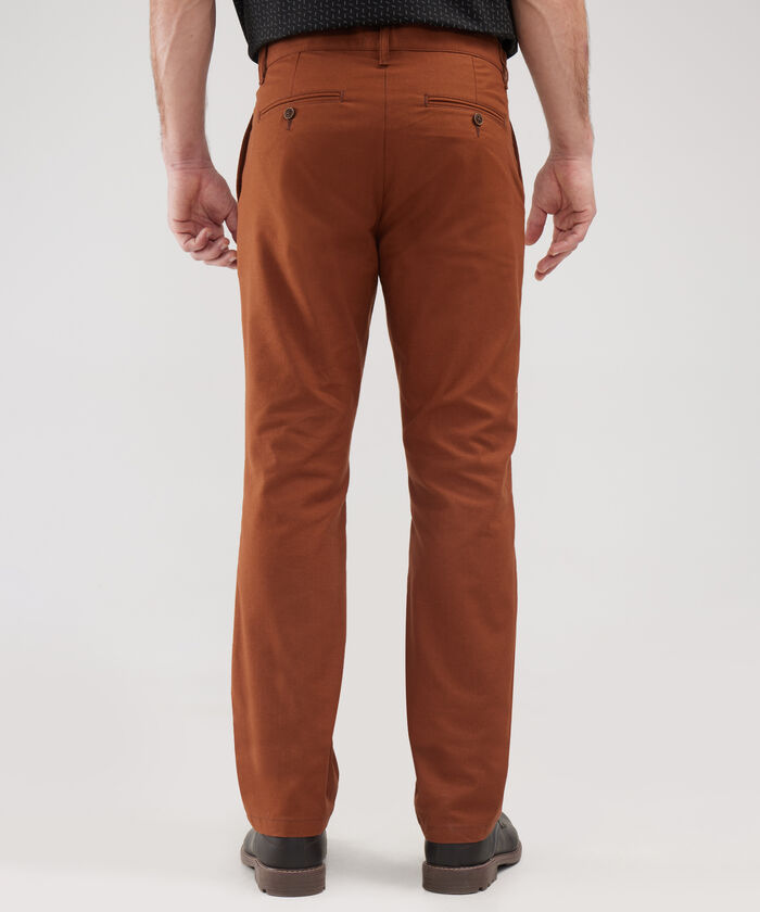 Pantalon Bolsillos Laterales Internos Y De Ribete Atras