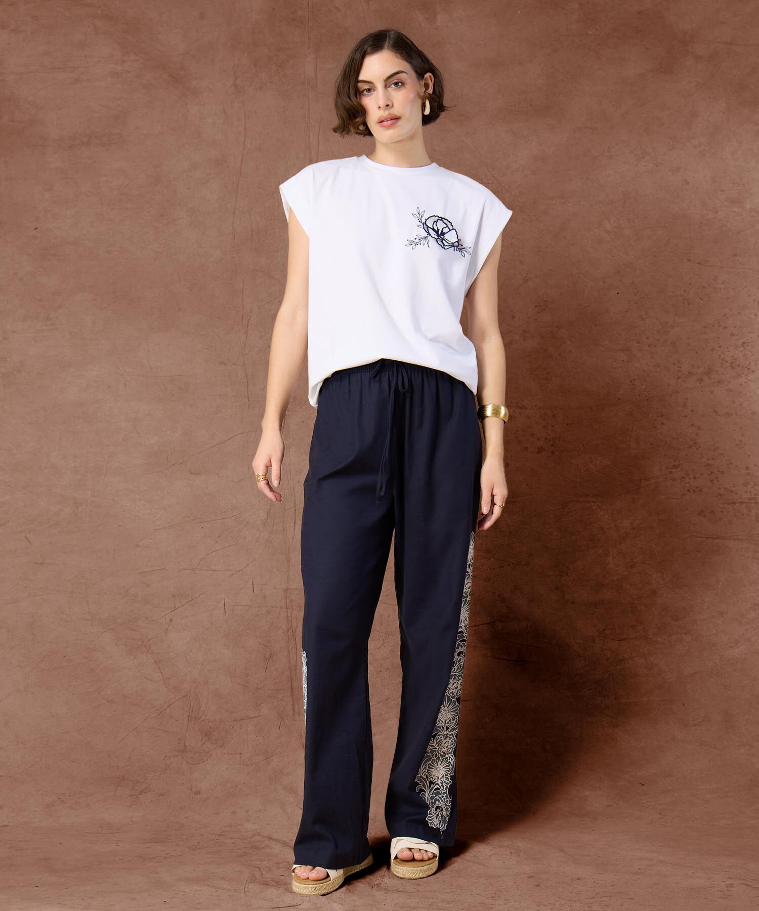 Pantal&oacute;n Fluido con Bordado