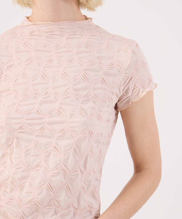 Camiseta Cuello Alto Texturizada