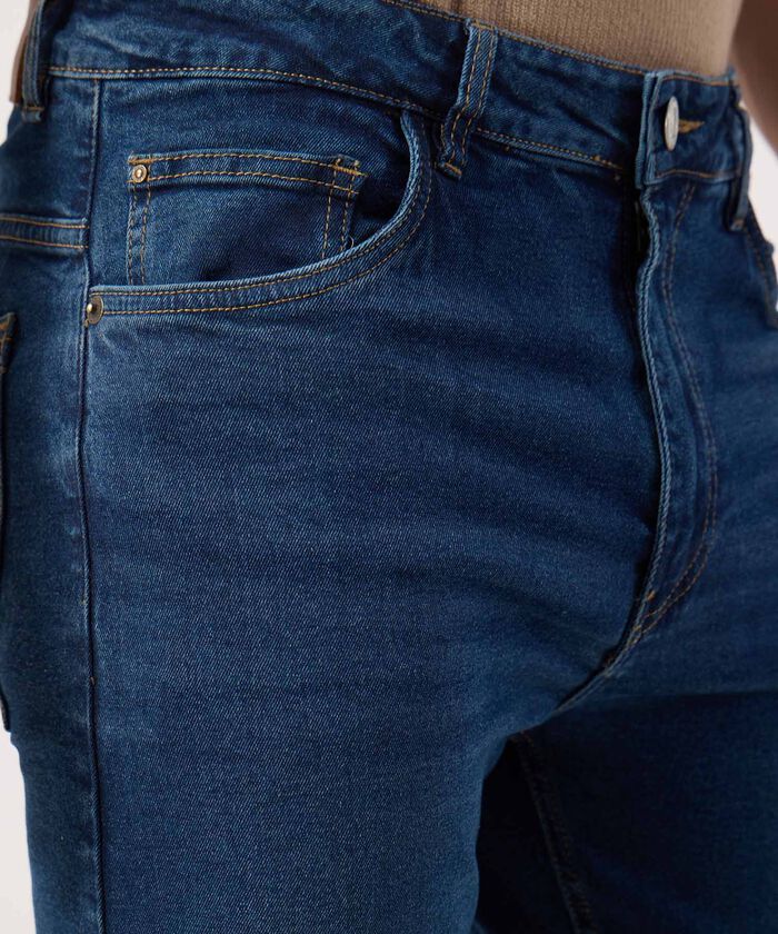 Jeans Regular Tono Azul Medio 