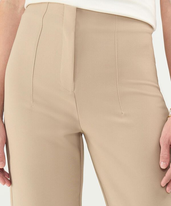 Pantal&oacute;n Formal Tiro Alto