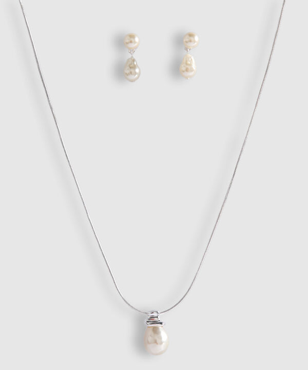 Set De Accesorios image number null