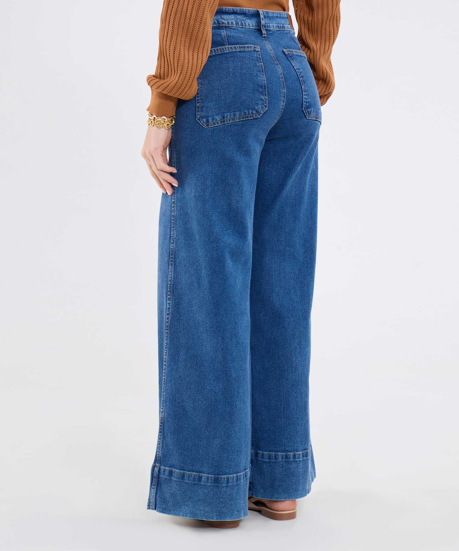 Jean Wide Leg Con Bolsillos Parche