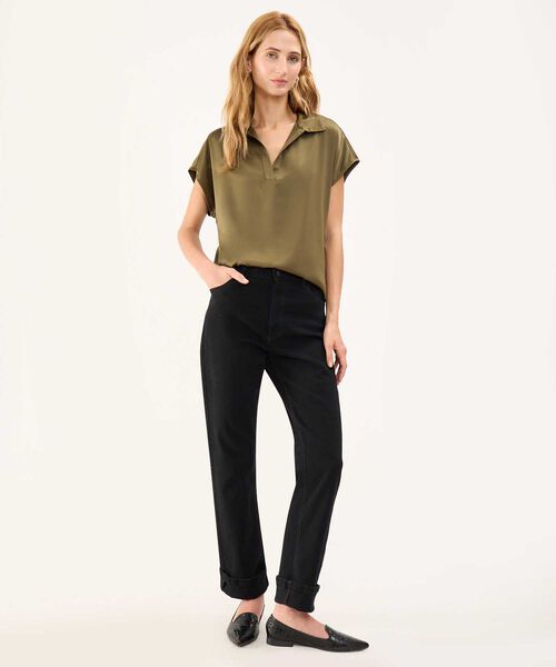 Blusa Satinada Escote en V image number null