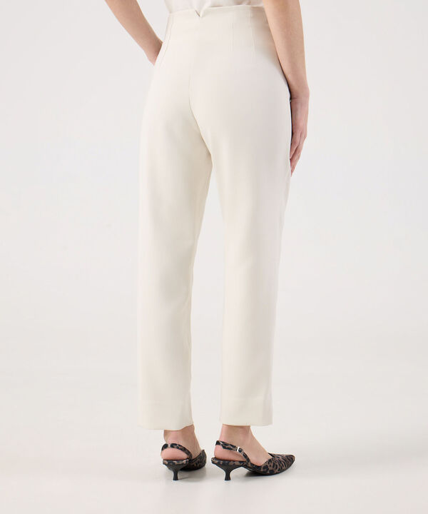 Pantal&oacute;n Clasico Unicolor