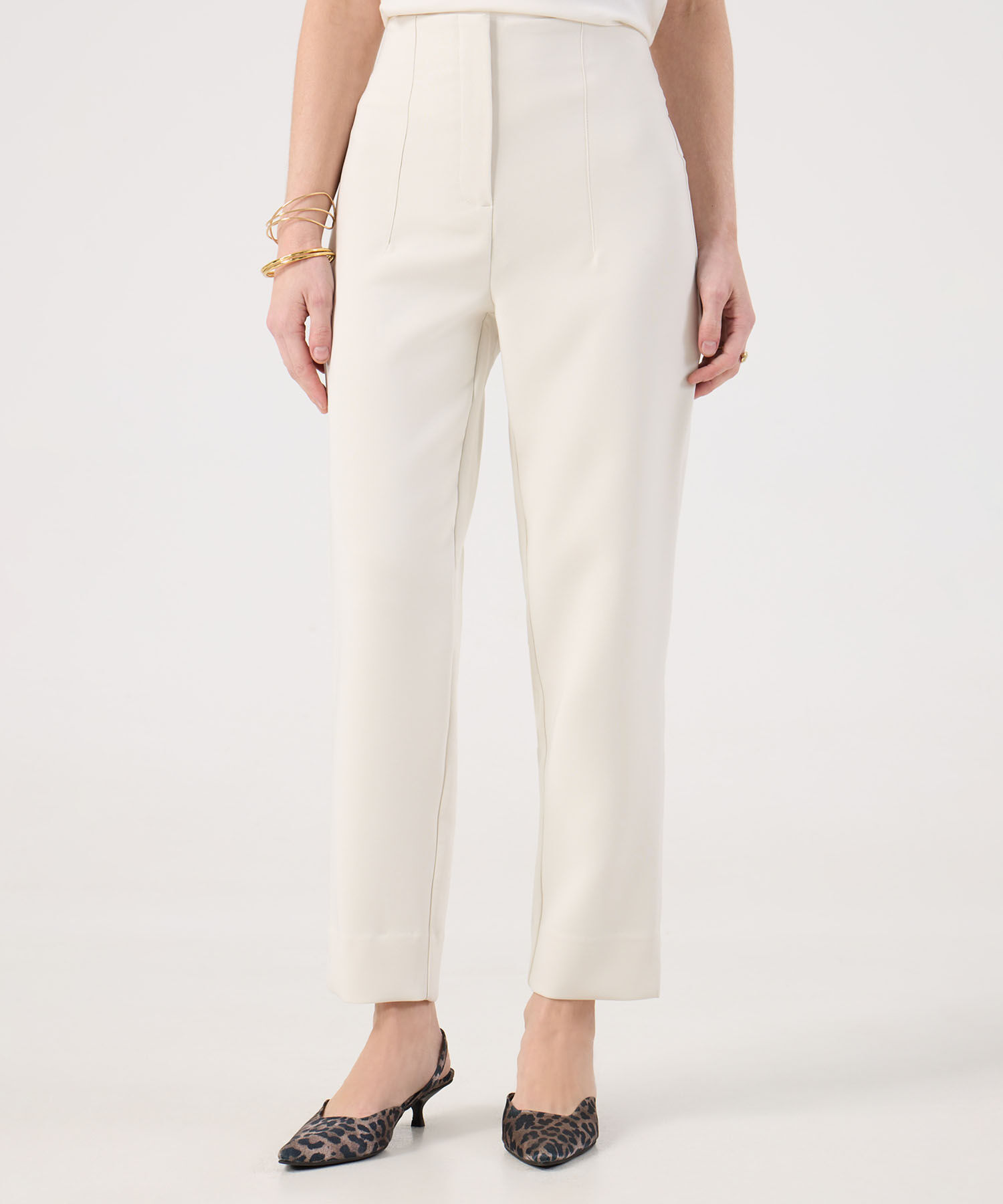 Pantal&oacute;n Clasico Unicolor