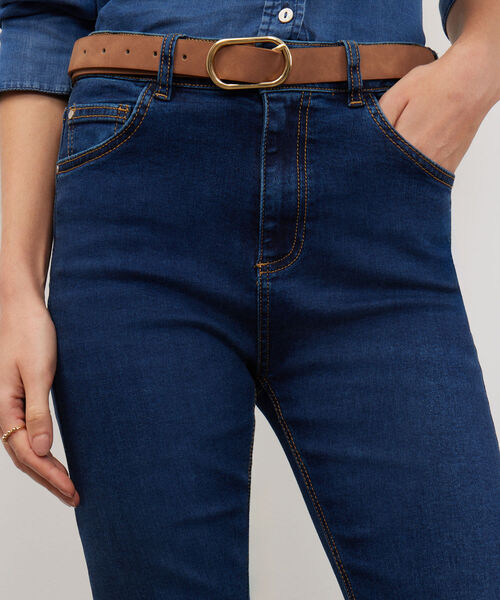 Jean Cropped Flare Tono Azul Oscuro image number null
