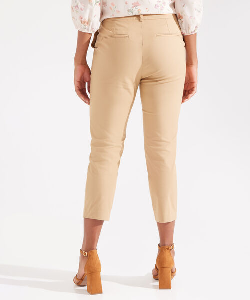 Pantalón Capri Con Bolsillos