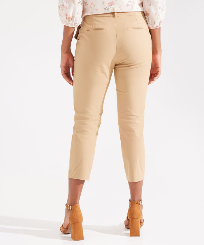 Pantalón Capri Con Bolsillos